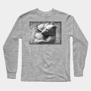 'Hugging Bears' - cubs cuddle each other Long Sleeve T-Shirt